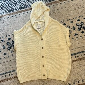 mia & tess hooded sweater vest